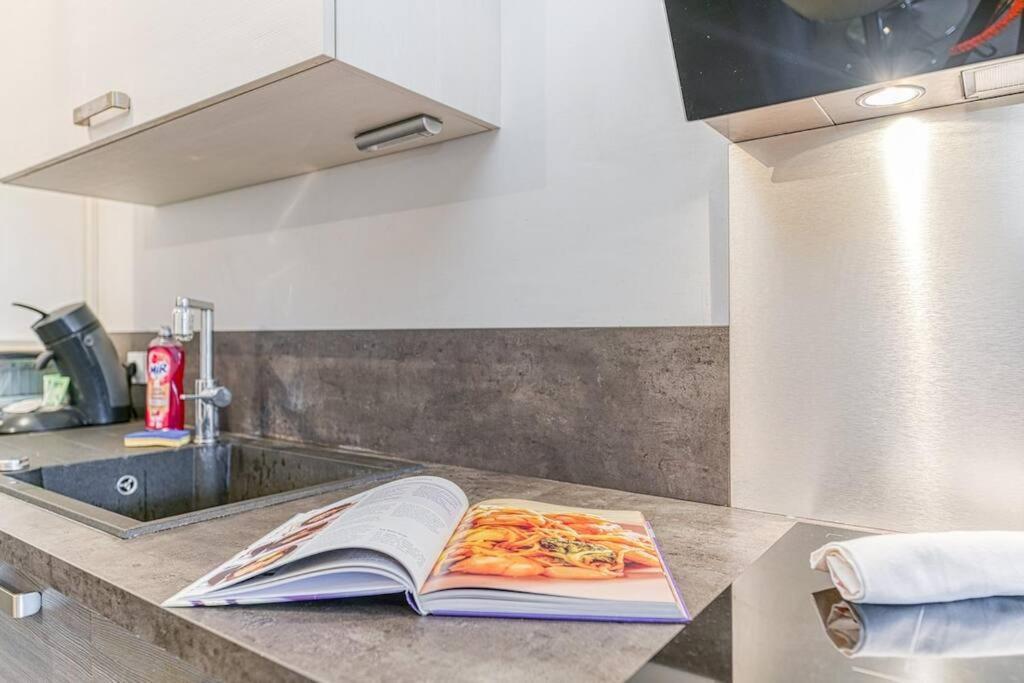 Bel Appartement-Garage Prive-Balcon-Wifi Fibre Rhut Екстериор снимка